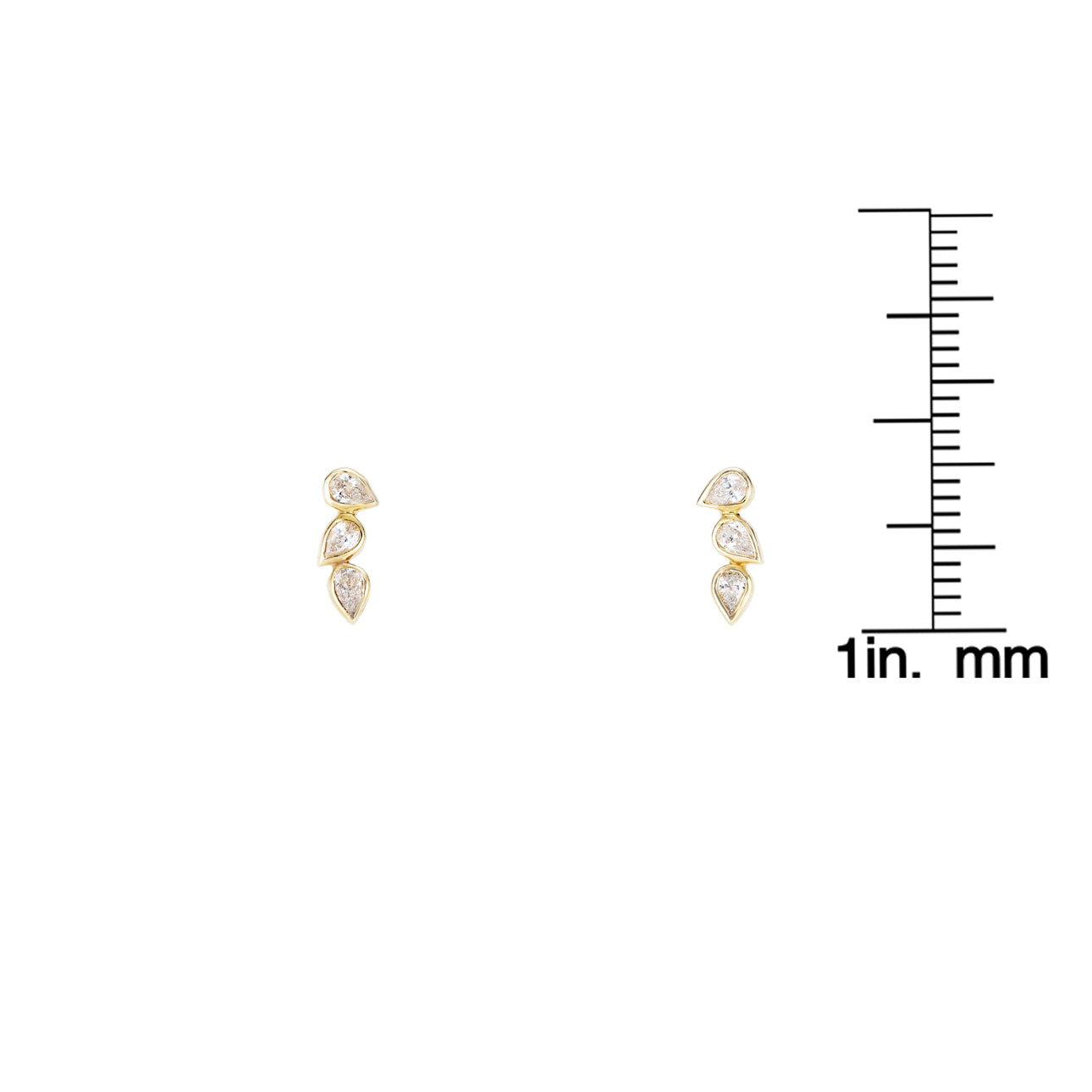 horizontal triple tear drop diamond earrings_4684bf2f 8aa1 4890 bb4d 44e045317587