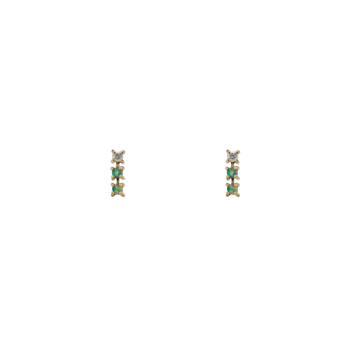 opal diamond triple line earrings_2a841351 6be6 472f b77f 120aee3fda73