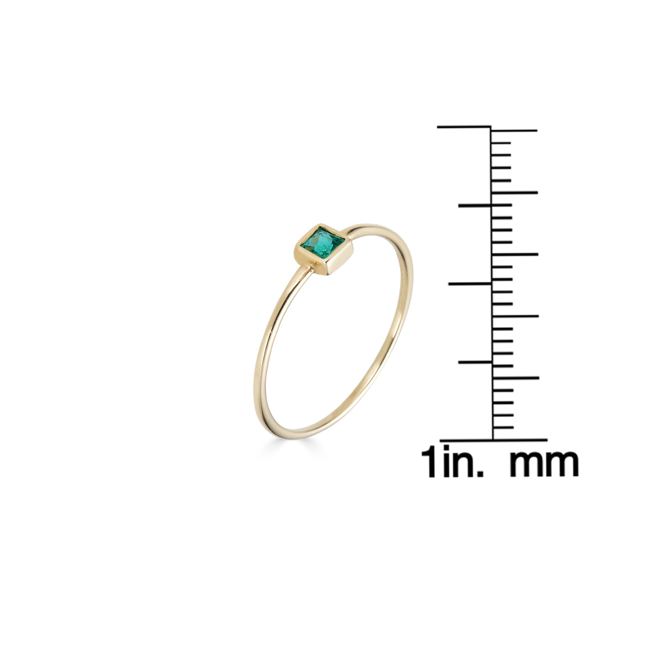 square cut emerald ring 2_7f1b64bf 4ab2 4686 aba6 973a0236198a